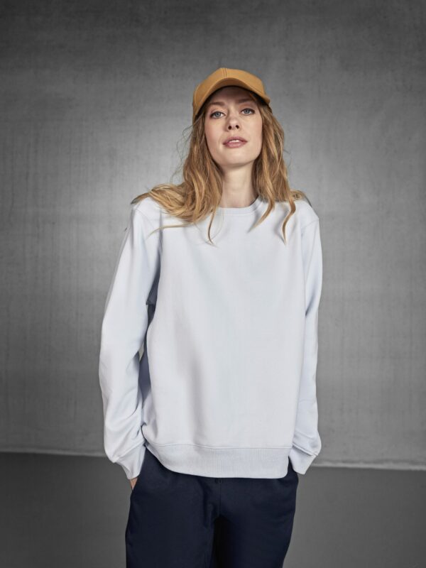 b&c sweat queen crew neck women aqua green