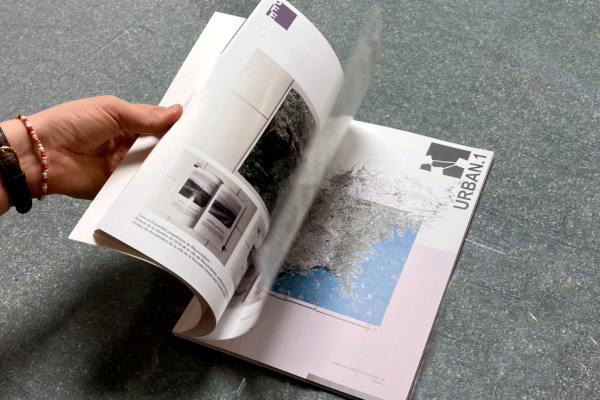 brochure dos carré collé